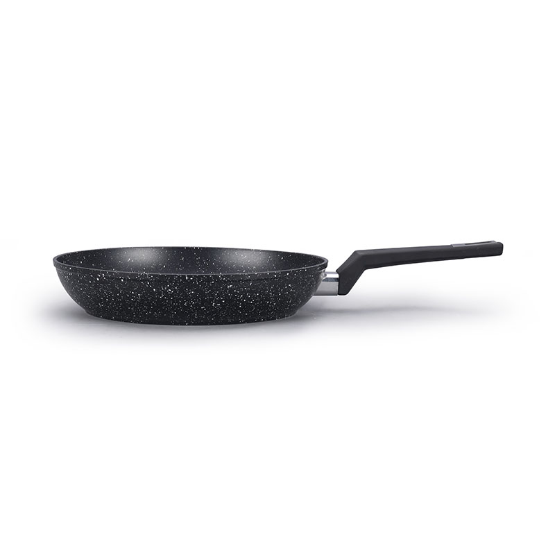 Black Fashion Fireproof Non Stick Pan Set Forged Cookware
