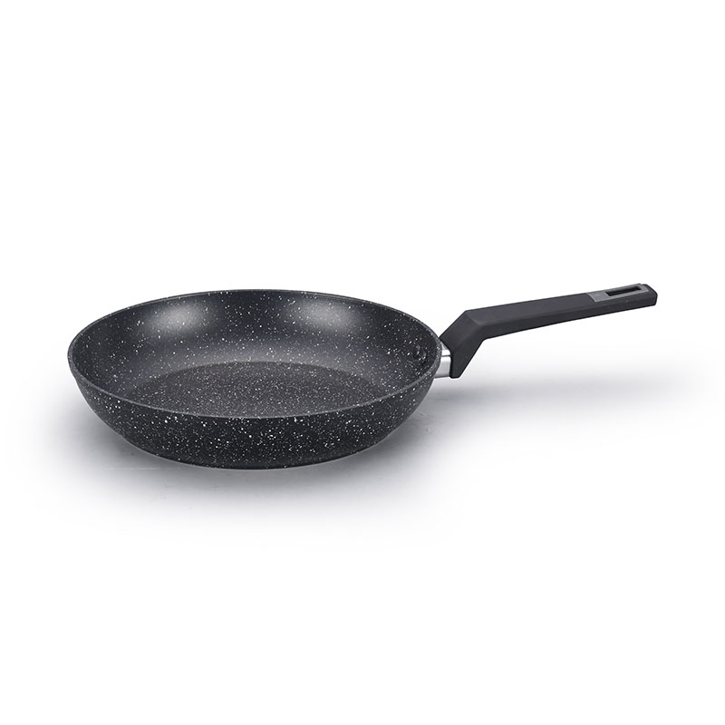 Black Fashion Fireproof Non Stick Pan Set Forged Cookware
