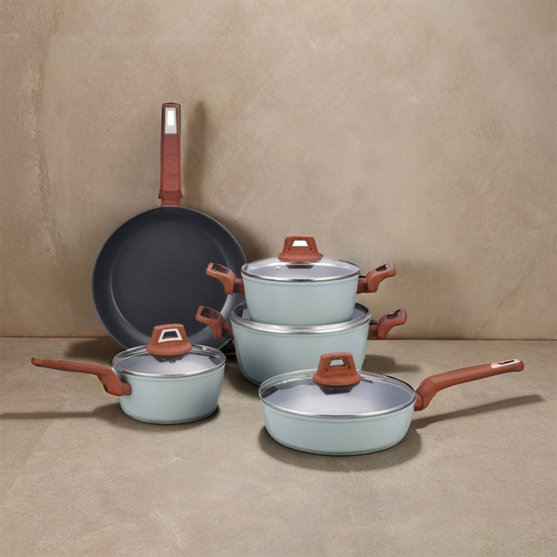 Wood Handle Aluminum Pots And Pans Forged Cookware