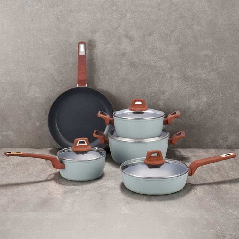 Wood Handle Aluminum Pots And Pans Forged Cookware