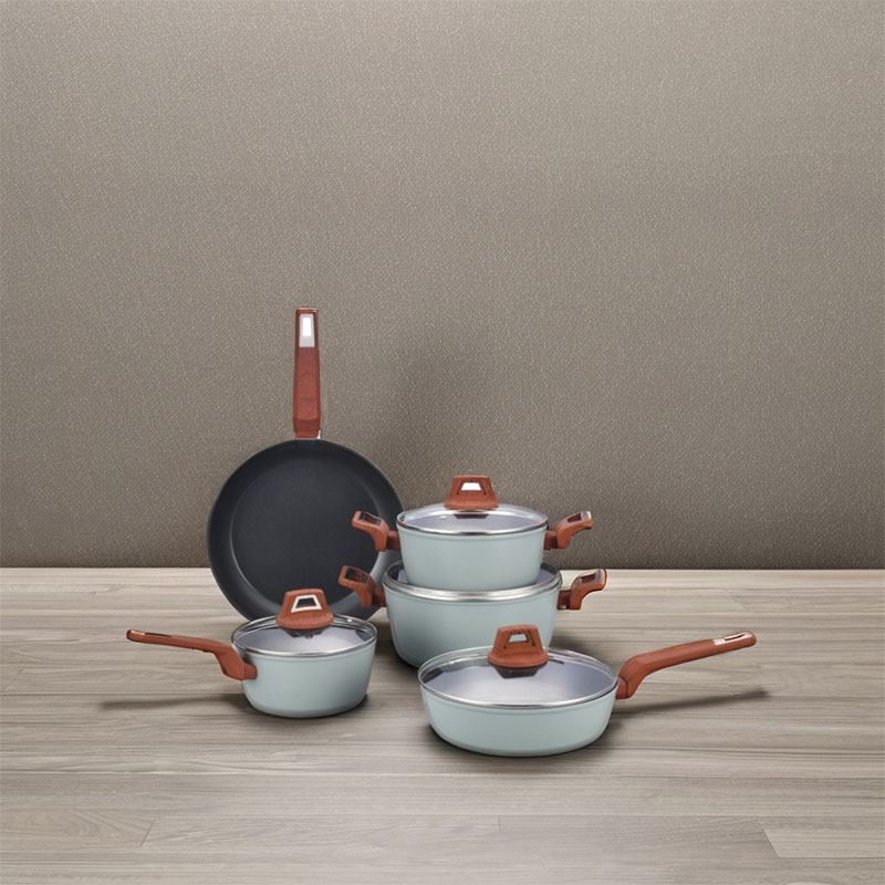 Wood Handle Aluminum Pots And Pans Forged Cookware