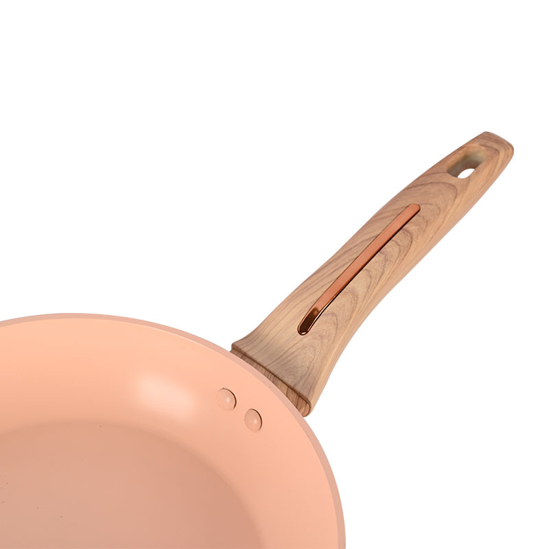 Telamon Beige Cookware Set with Golden Edge Accessories