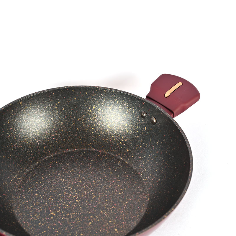 Telamon Burgundy Cookware Set with Golden Edge Accessories